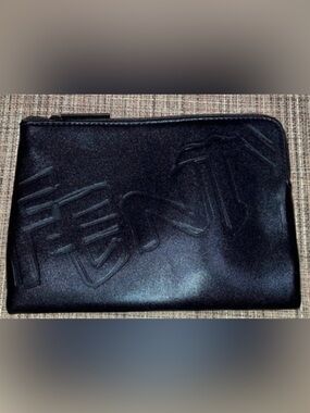 “FENTY BEAUTY” BLACK NEOPRENE  MULTI-USE POUCH. EUC